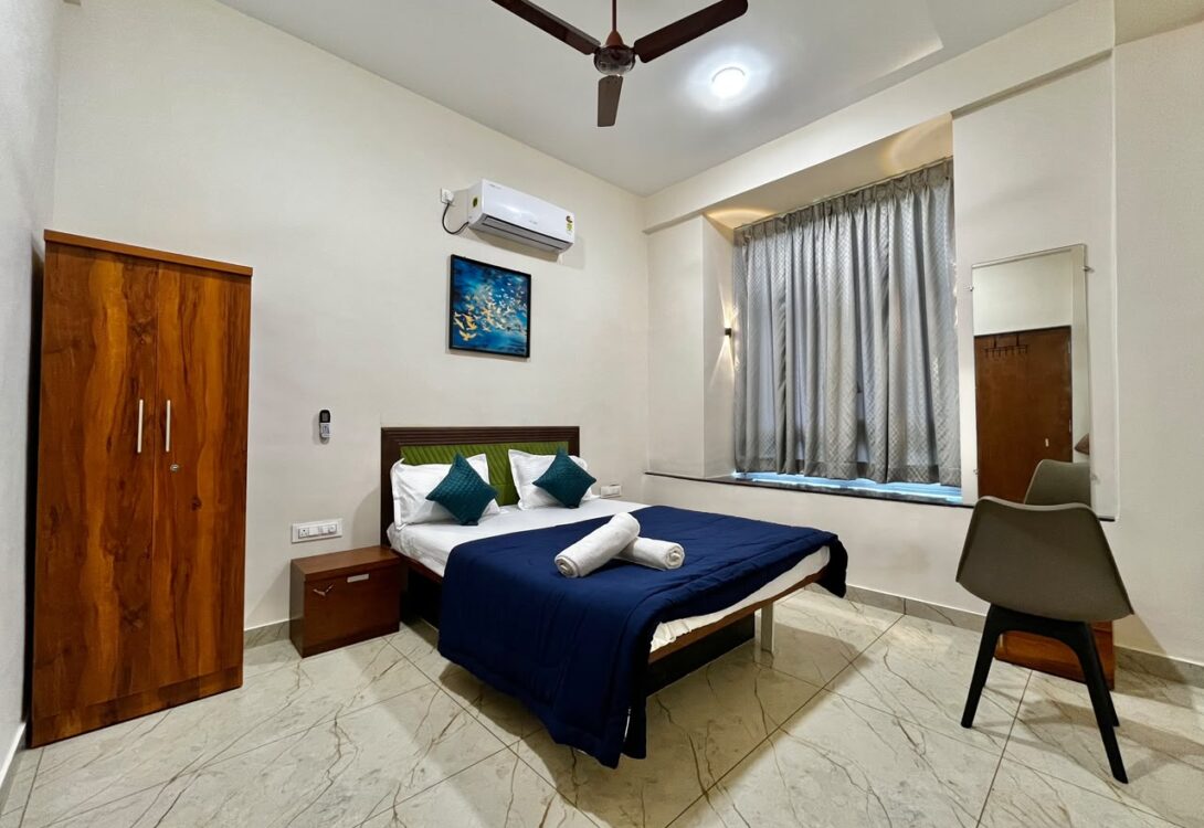 Bedroom no. 1